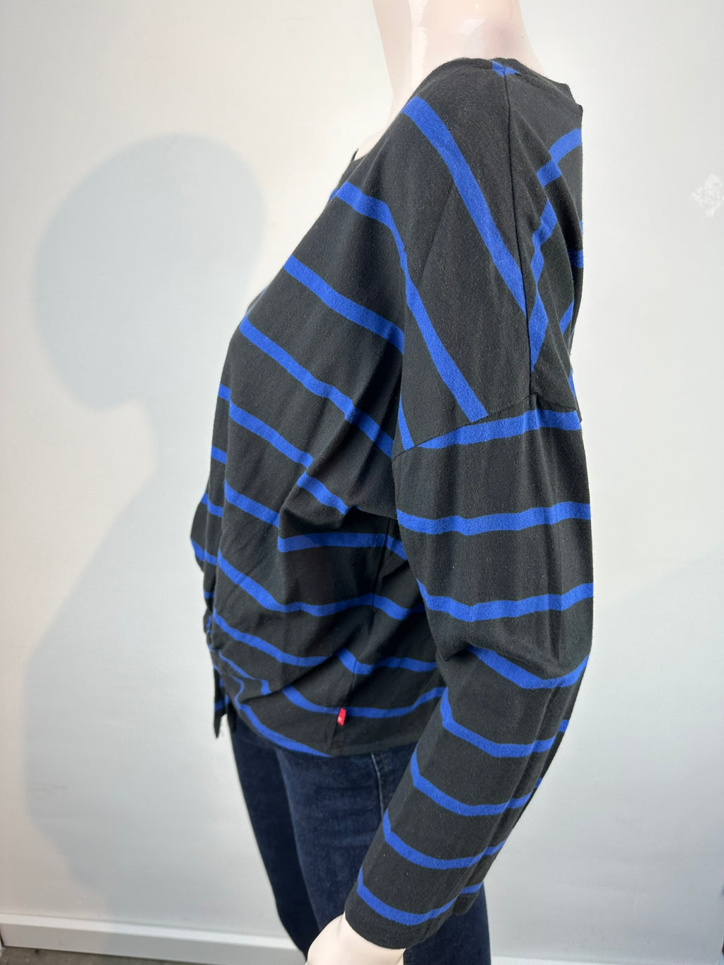Levi's longsleeve maat XS