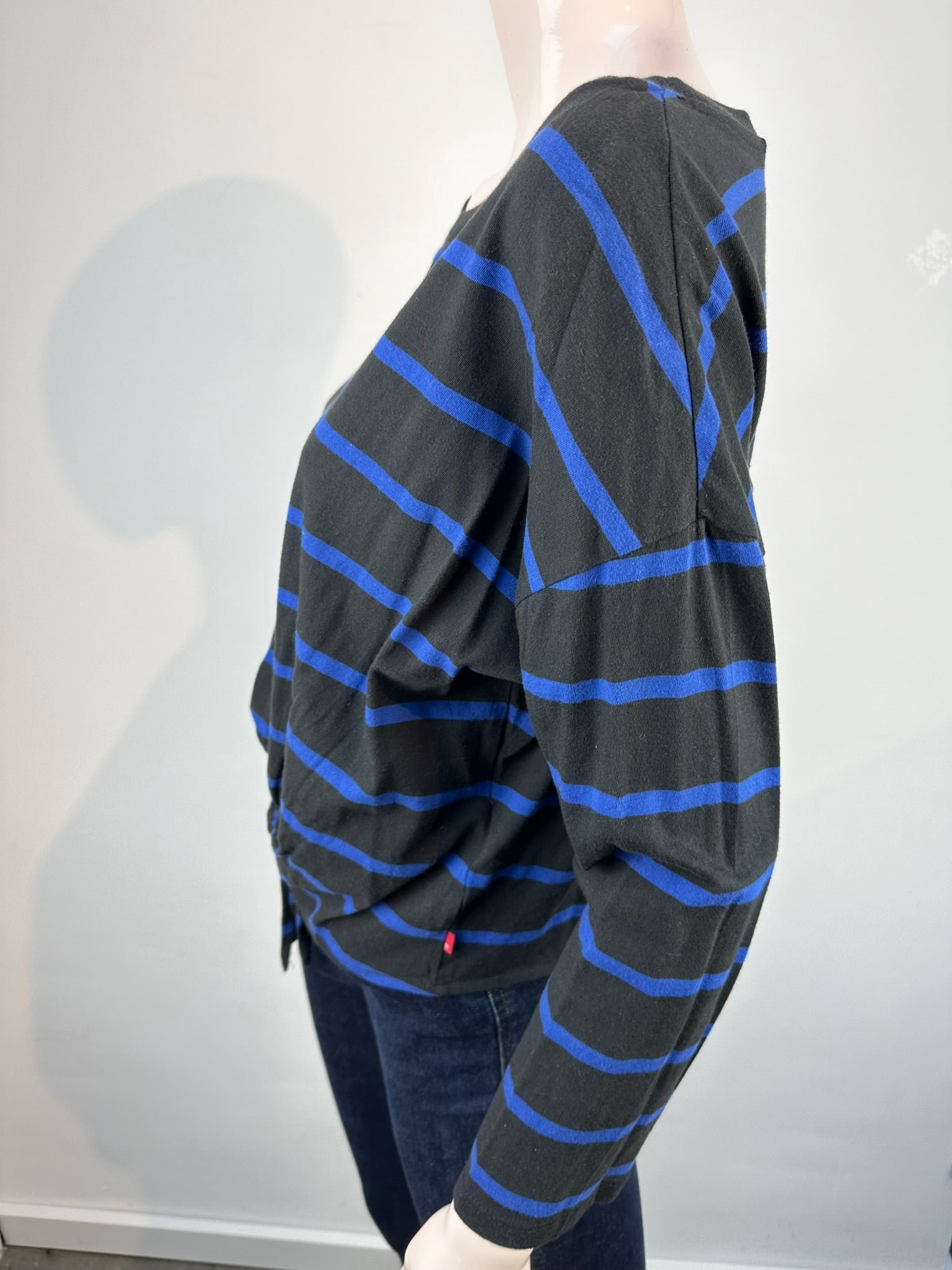 Levi's longsleeve maat XS