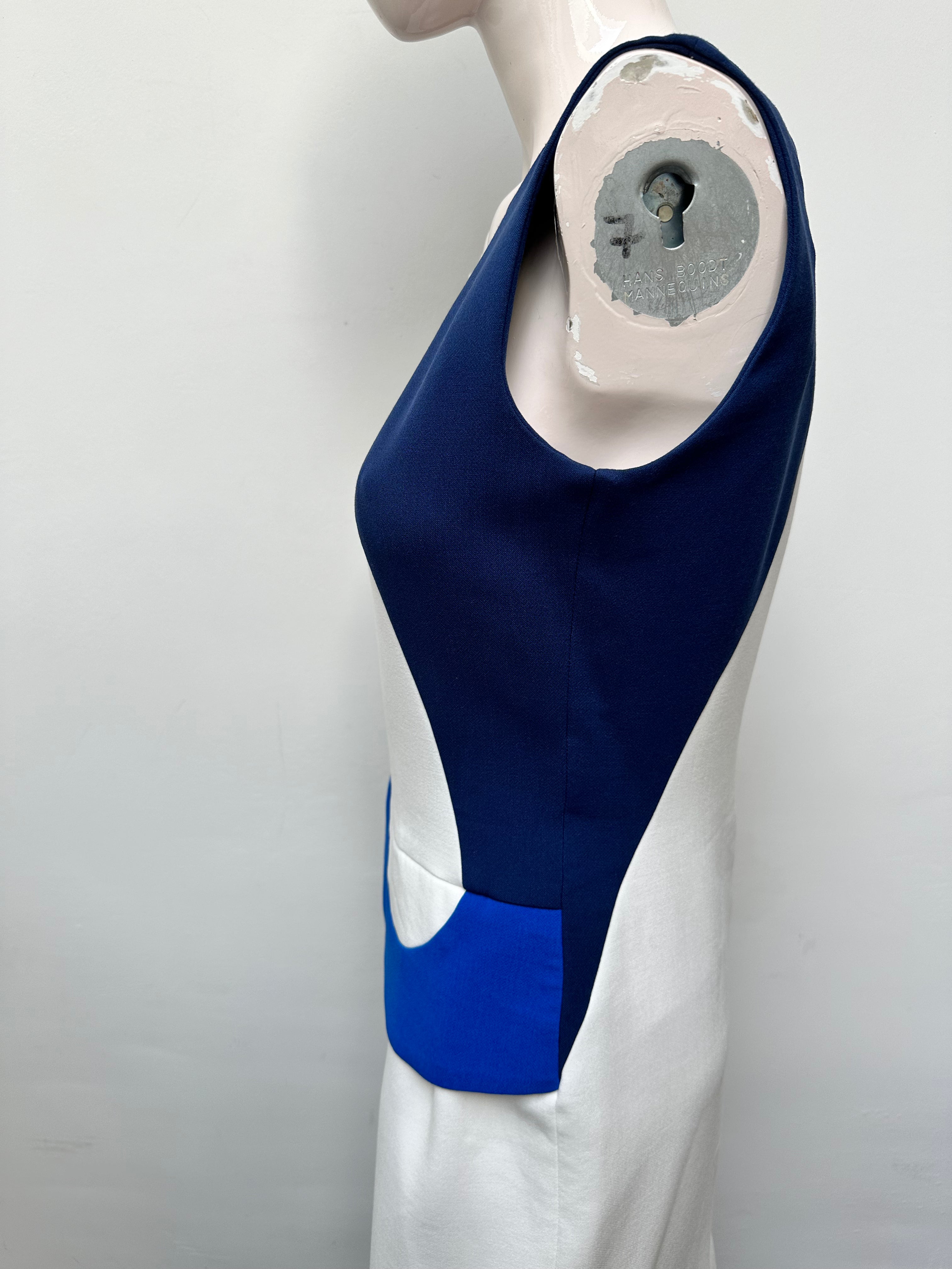 Caroline Biss recht jurkje maat 36