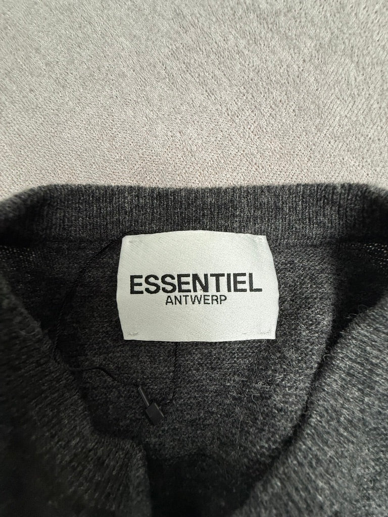 Essentiel Antwerp wollen trui grijs maat M – zachte lamswollen damestrui met ronde hals
