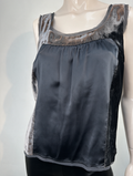 Gerard Darel - Top - grijs, satijnlook, velvet accenten - FR42 NL38