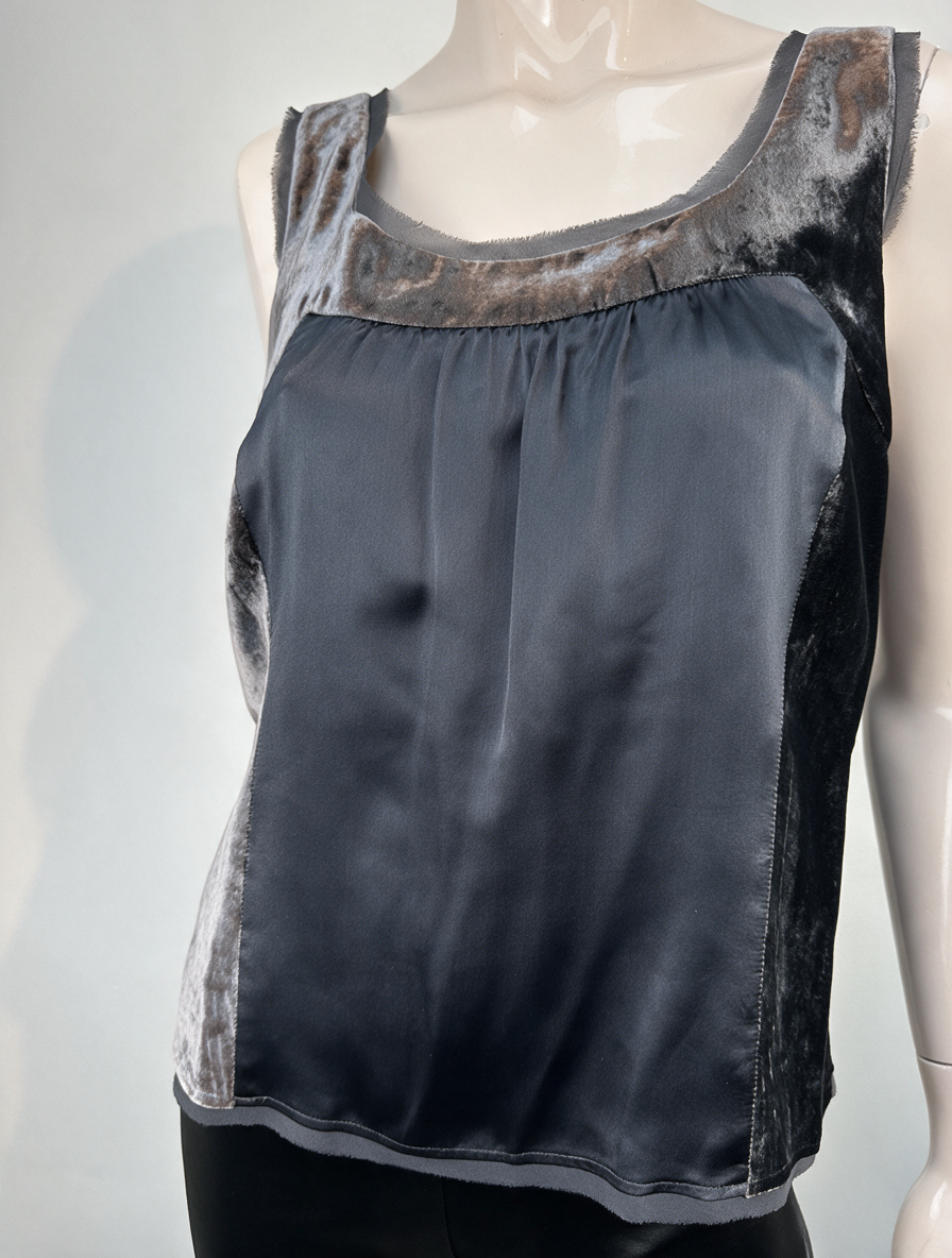 Gerard Darel - Top - grijs, satijnlook, velvet accenten - FR42 NL38
