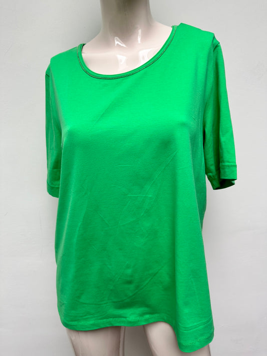 Basler groen t-shirt maat 44