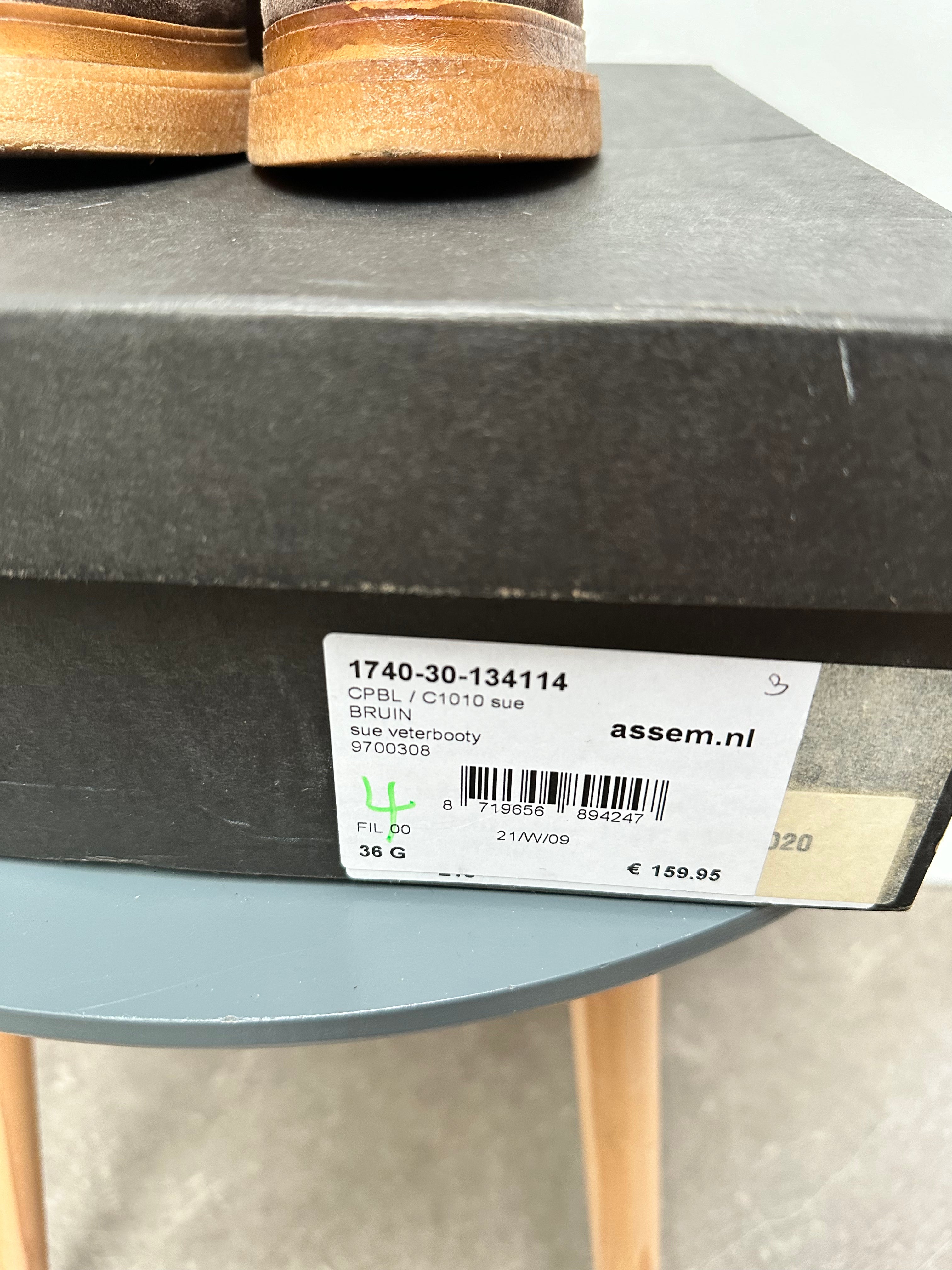 Capobello bruine veterlaarsjes suede maat 36