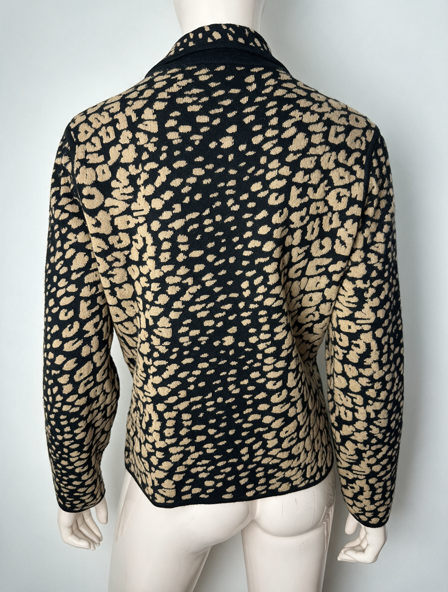 Claudia Sträter - Vest - dierenprint, beige en zwart, asymmetrische ritssluiting - M