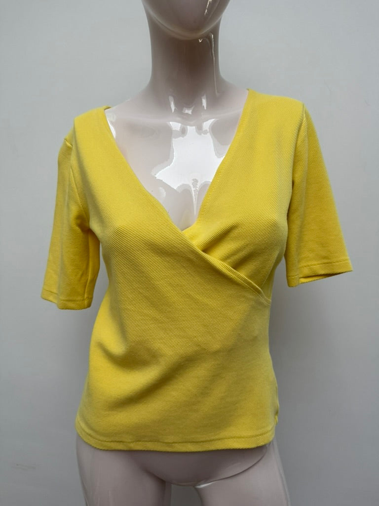 Vanilia - Top - geel, overslag, korte mouw - M