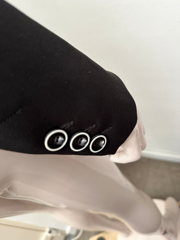 Claudia Sträter Colbert maat 40 zwart