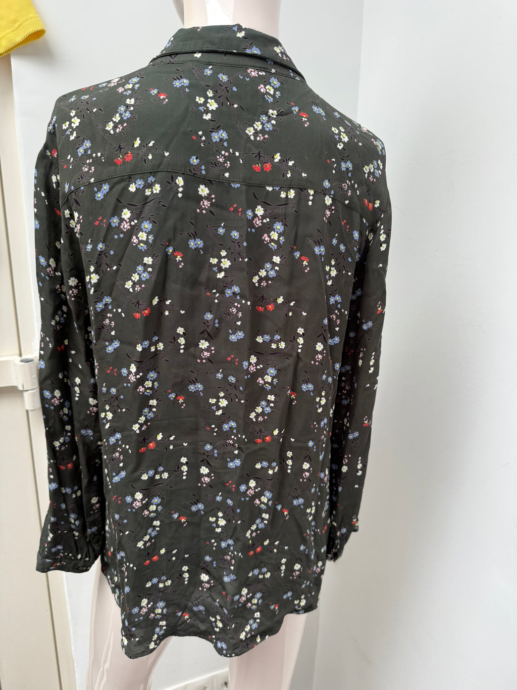 Essentiel Antwerp - Blouse - groen, bloemenprint, ruche - maat 40