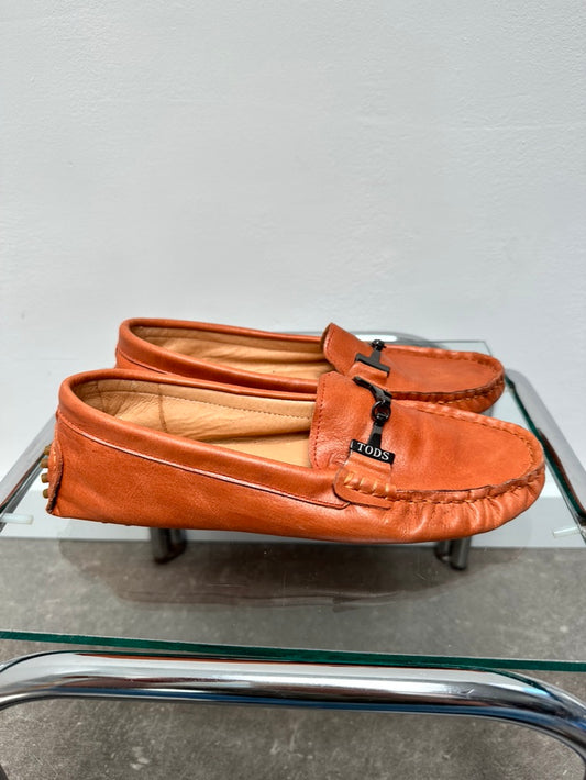 Tod's oranje loafers maat 38