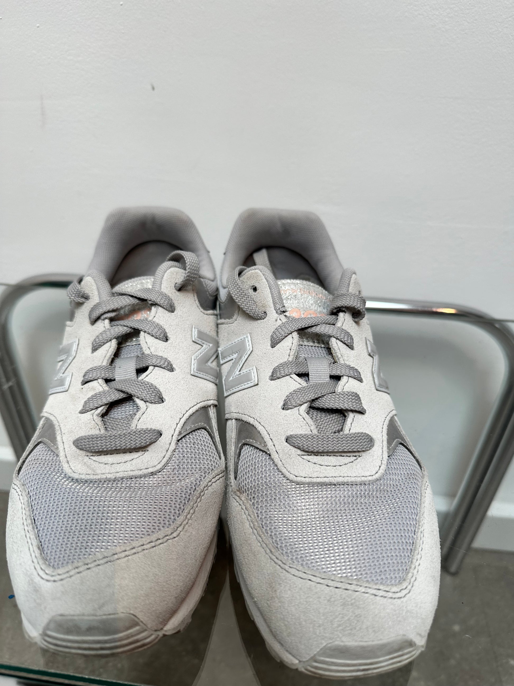 New balance sneakers grijs on sale