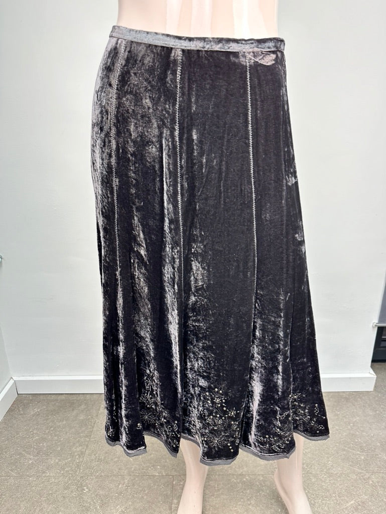 Gerard Darel - Rok - zwart, fluwelen look, bloemenmotief met kraaltjes - FR44 (NL42)