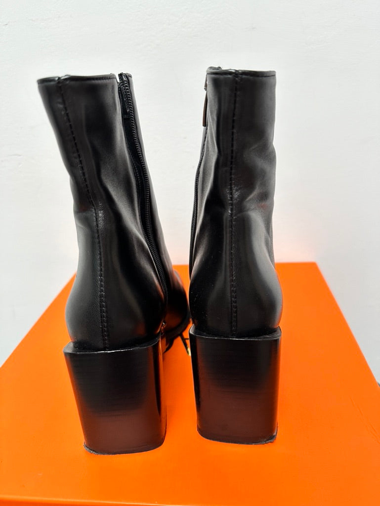 MACE - Enkellaarsjes - zwart leer, rits aan de zijkant, blokhak 6 cm - 36