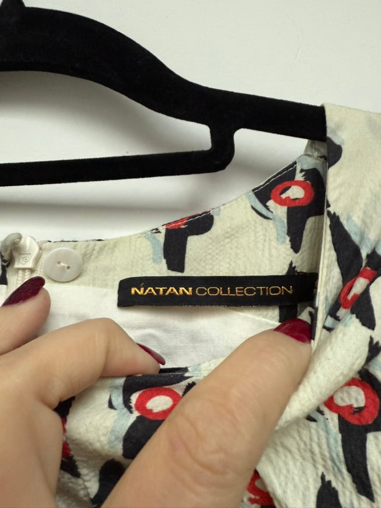 Natan Collection - Jurk - crème/zwart/rood, abstract patroon, mouwloos - M