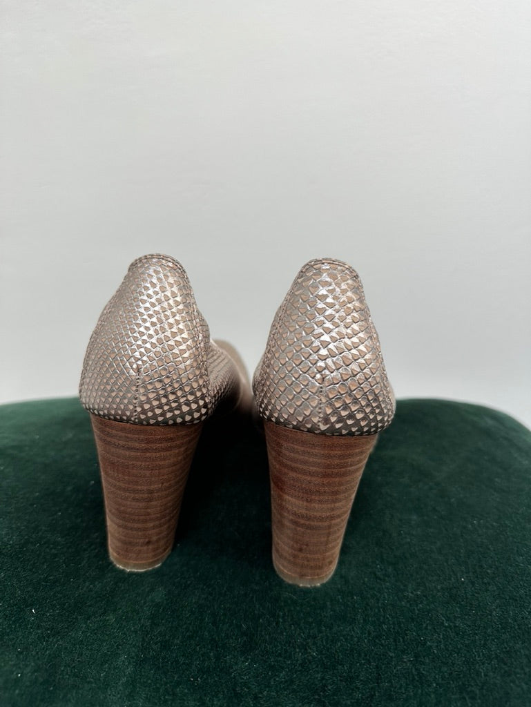 Hispanitas beige pumps maat 36,5