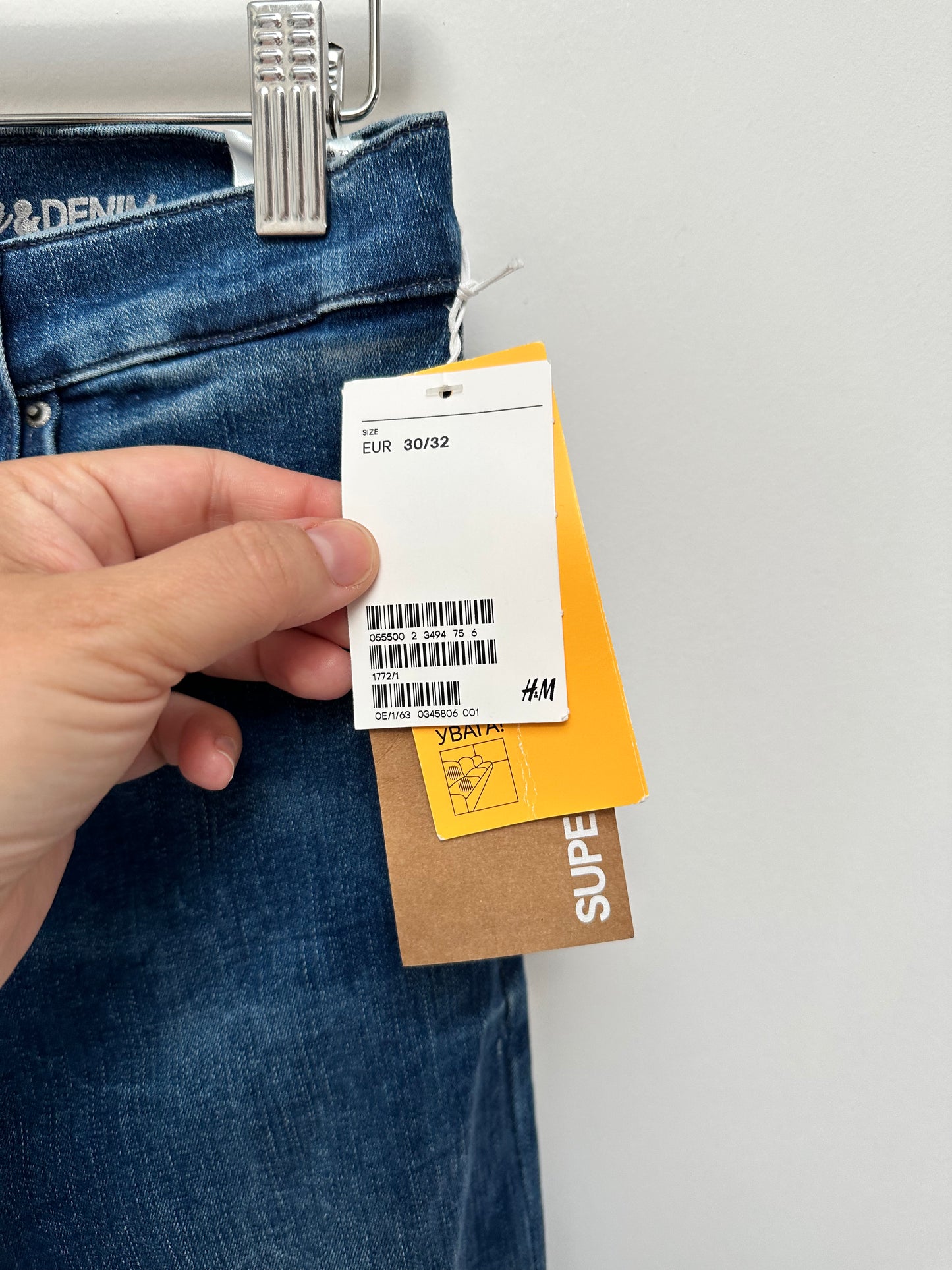H&M shaping jeans straight regular waist maat 30/32