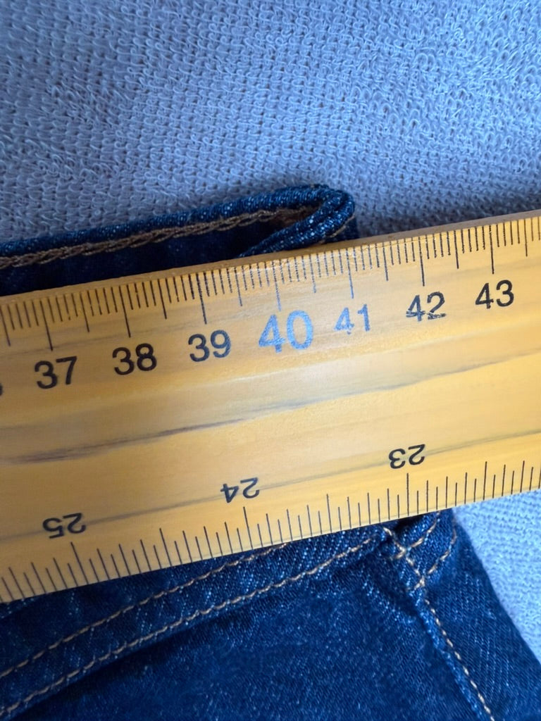COJ Cup of Joe Denim Elodie Wide Straight Jeans W30 L30 – Donkerblauwe Raw Denim Jeans van 100% Katoen