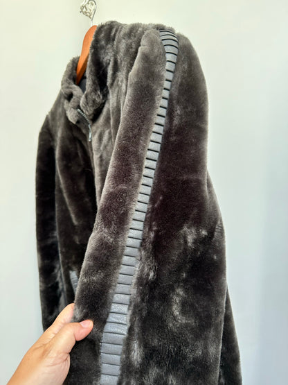 Outerlayers vintage fake fur jas grijs maat XL
