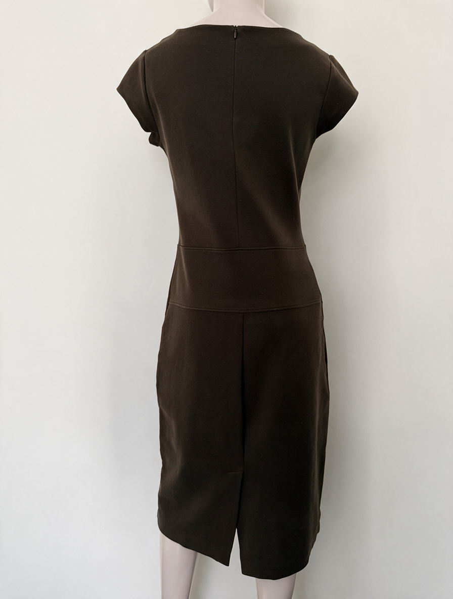 Filippa K - Jurk - bruin, ronde hals, korte mouw - L