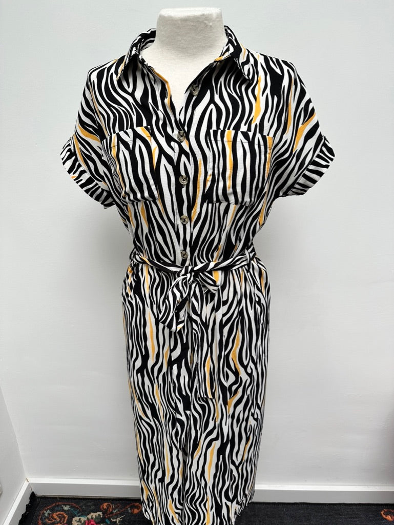 Pigalle jurk met korte mouw maat 36
