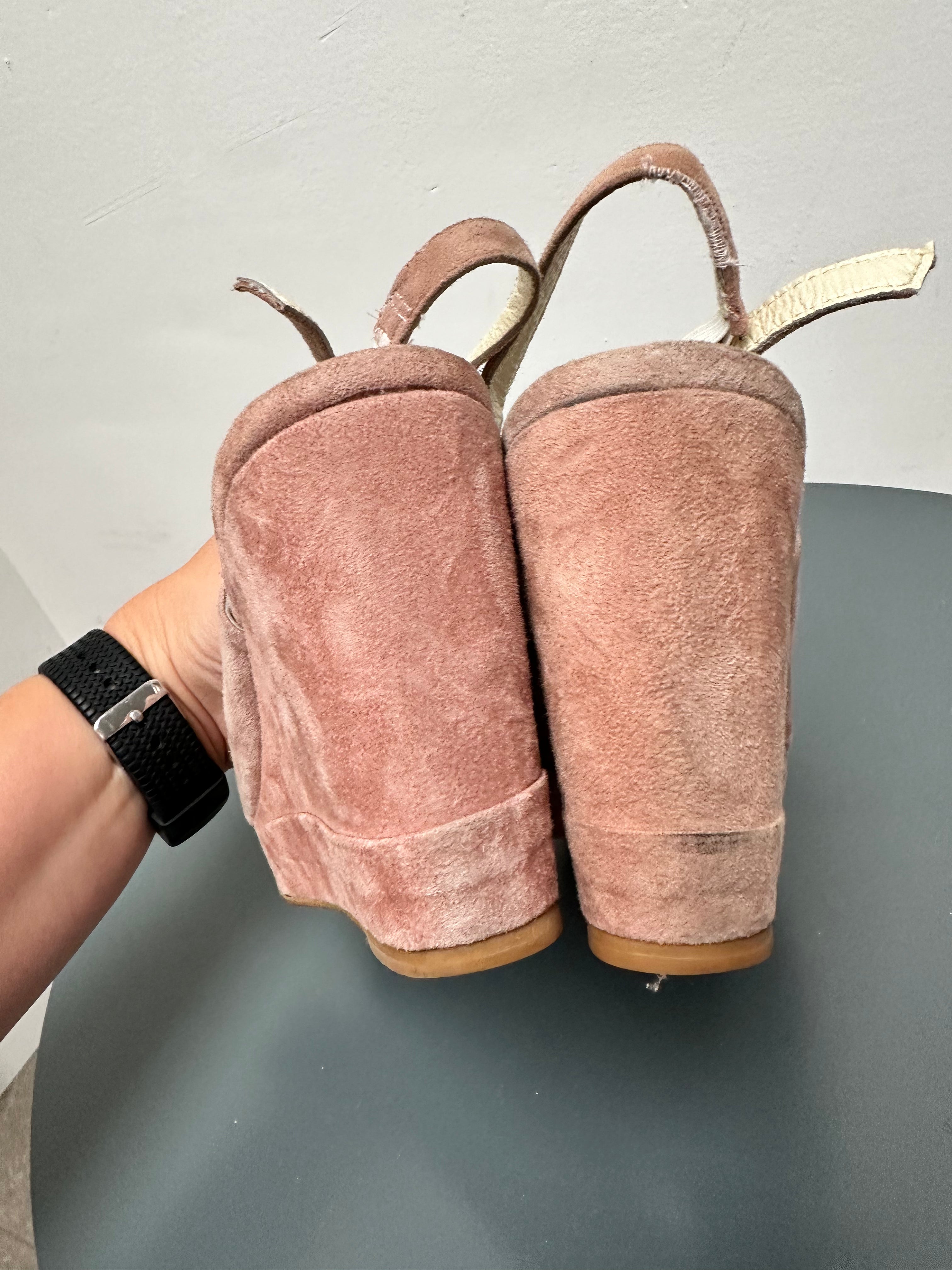 Essentiel Antwerp roze sleehak sandalen maat 38