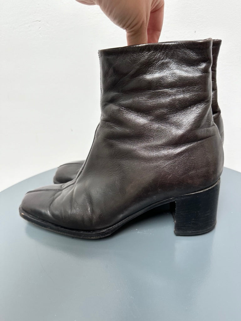 Voltan Laarsjes maat 38,5 zwart