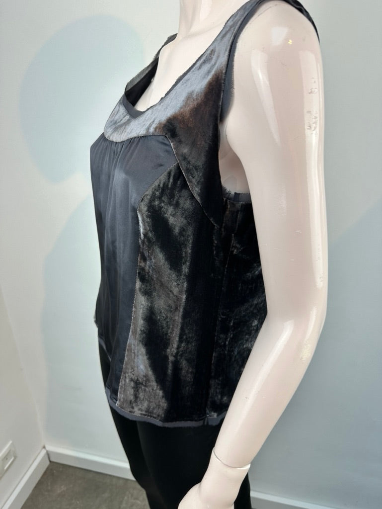 Gerard Darel - Top - grijs, satijnlook, velvet accenten - FR42 NL38