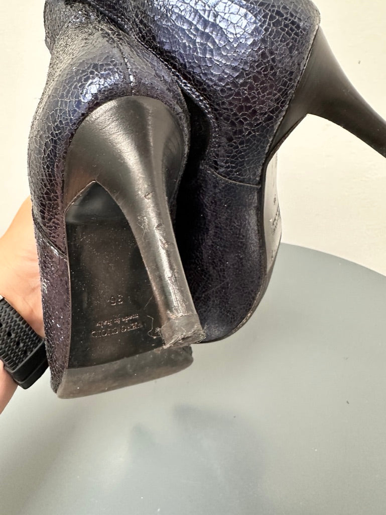 Malo blauwe metallic enkellaarsejs met hak maat 36