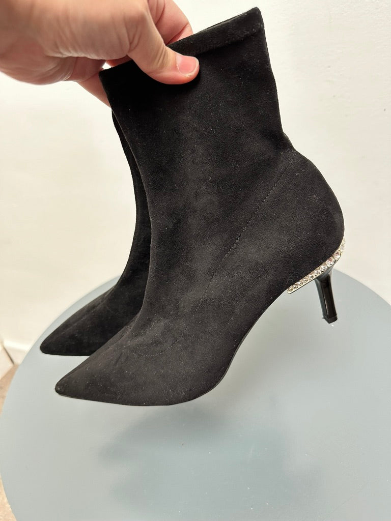 Dune - Enkellaars - zwart, suède-look, strassdetail op hak - 38