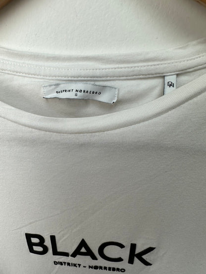 Distrikt Nørrebro wit t-shirt maat M