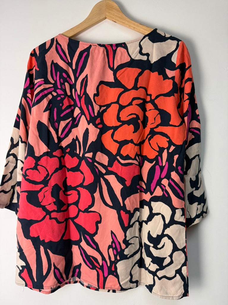 Betty Barclay - Tuniek - bloemenprint, roze/rood/oranje, driekwart mouw - M