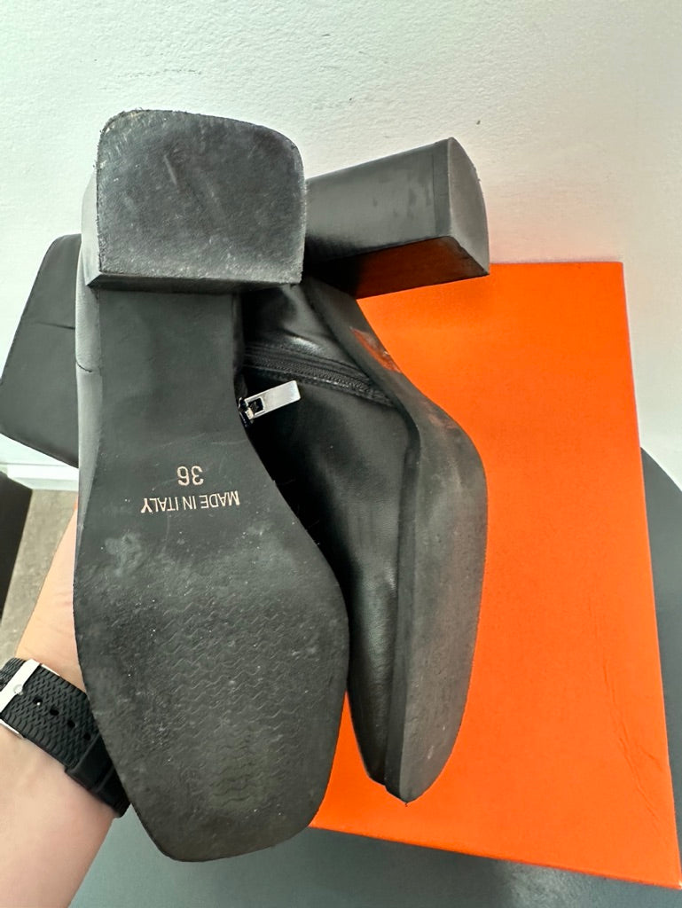 MACE - Enkellaarsjes - zwart leer, rits aan de zijkant, blokhak 6 cm - 36