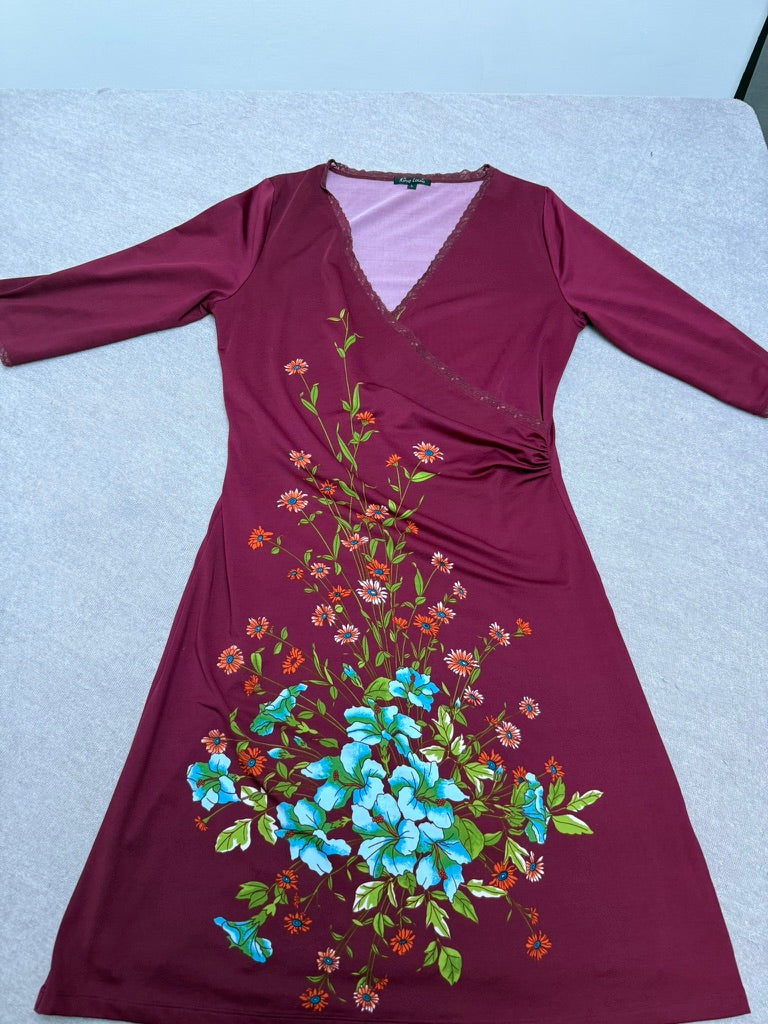 King Louie - Jurk - bordeaux, bloemenprint, wikkeljurk - L