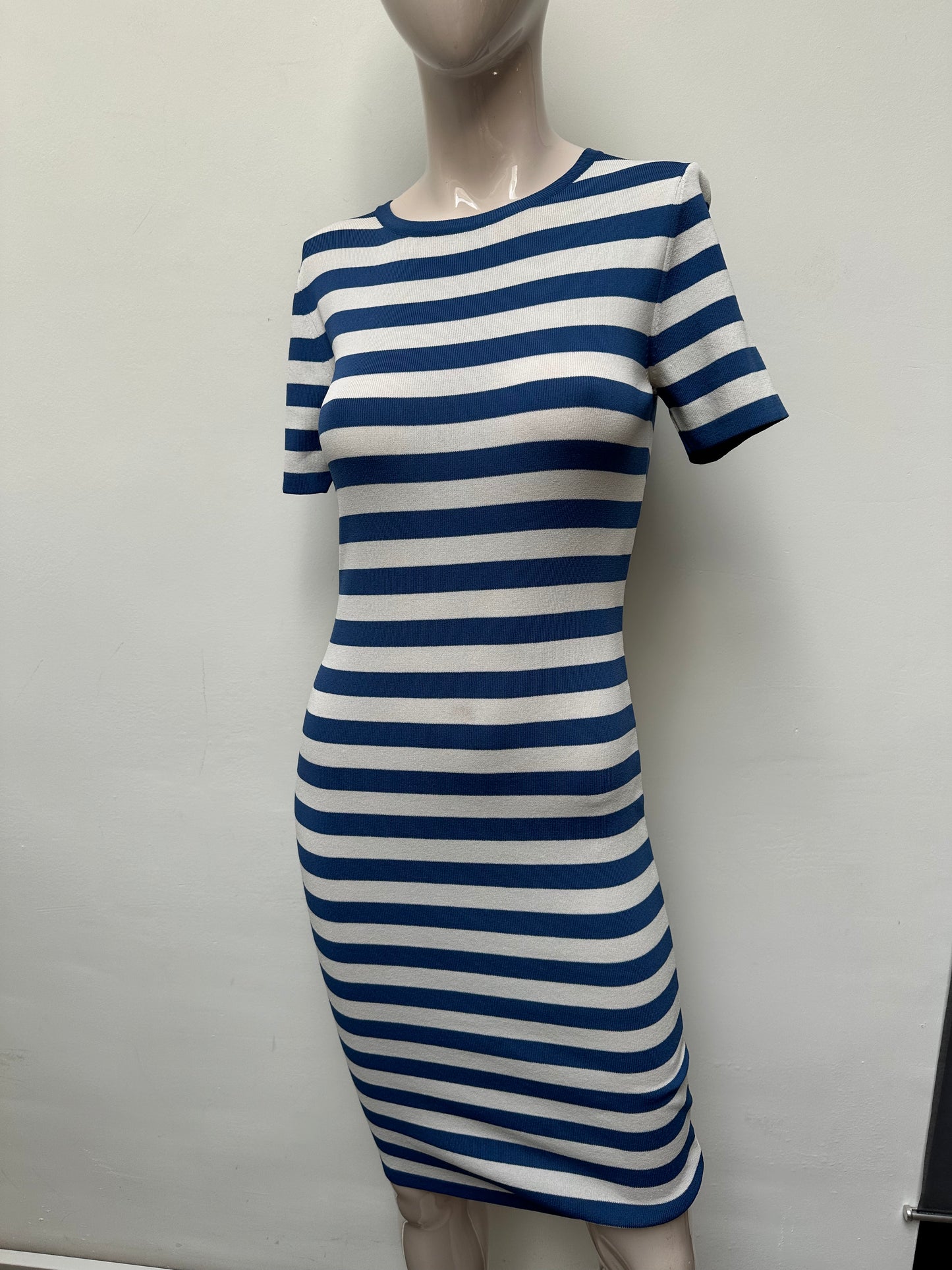 Nikkie jurk blauw hotsell