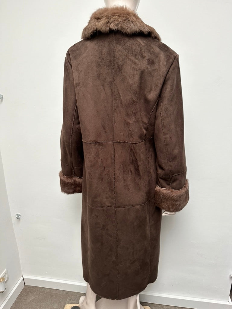 Gerard Darel - Jas - bruin suèdelook, bontkraag en bontmanchetten, lang model - XL