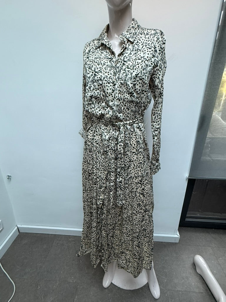 Second Female - Jurk - beige print, doorknoopsluiting, ceintuur - M