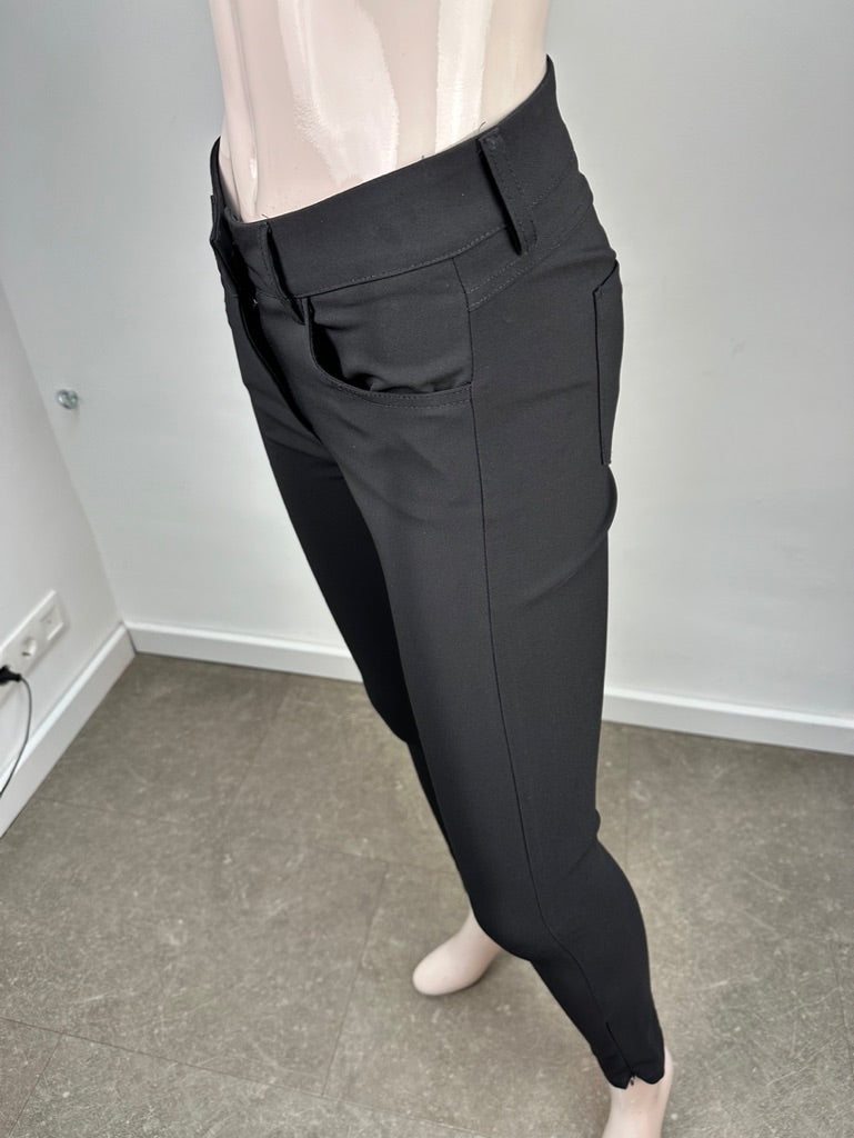 Sandro Ferrone zwarte broek maat 34