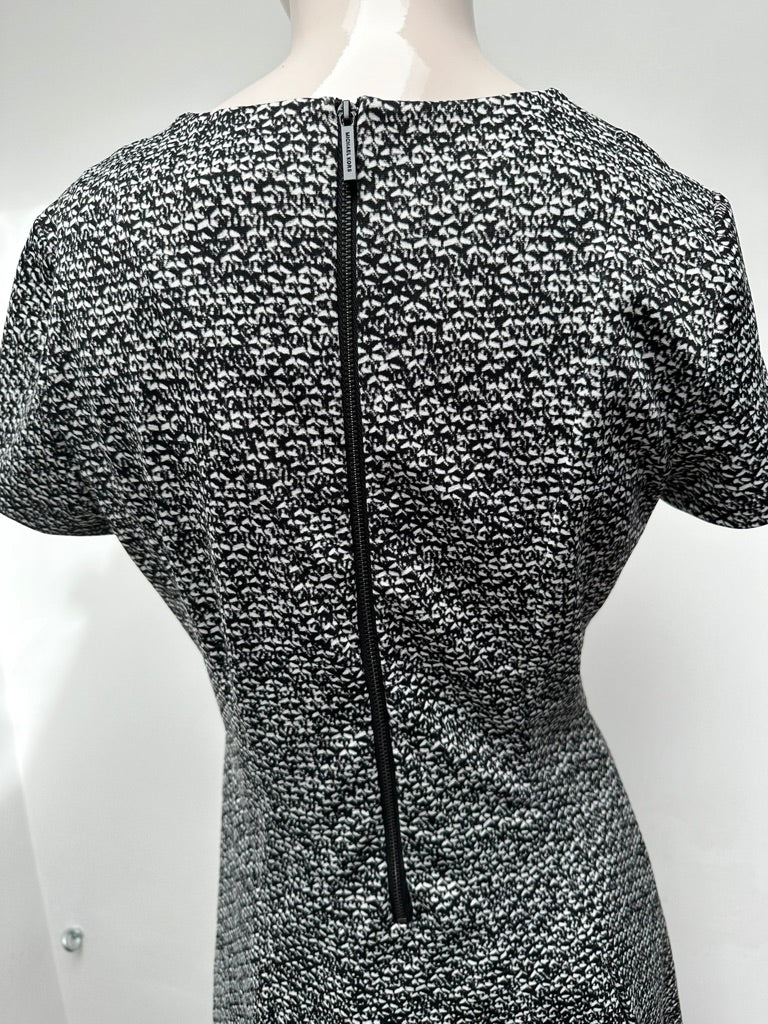 MICHAEL Michael Kors - Jurk - zwart-wit gemêleerd, ronde hals, licht uitlopende rok - S