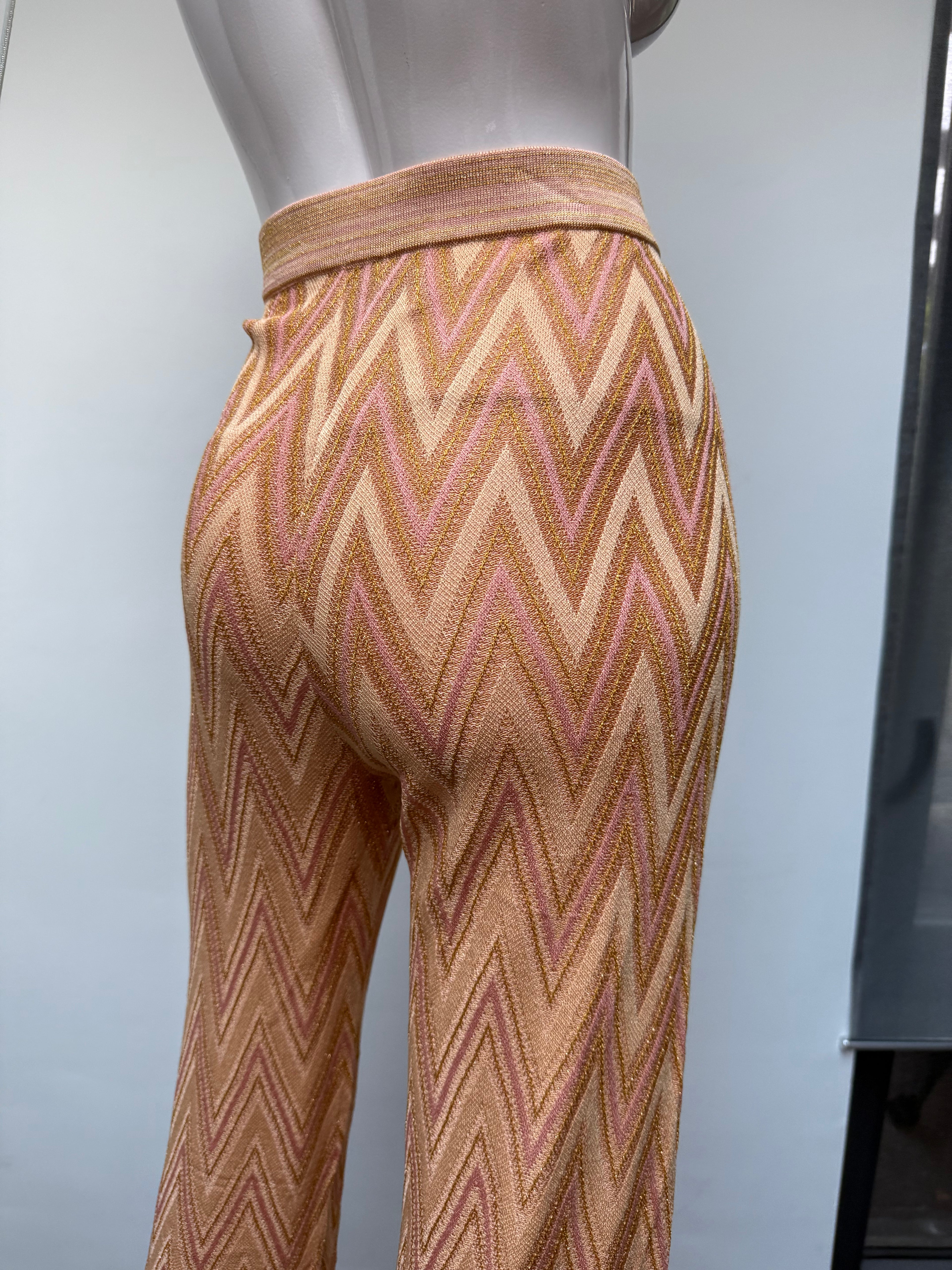 Second Female lichte broek met wijde pijp maat L