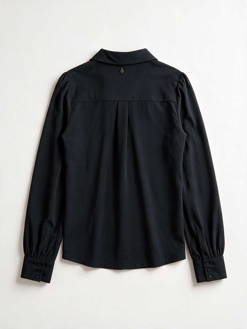 Effen zwarte blouse van Tramontana met V-hals en kraag, achterkant liggend