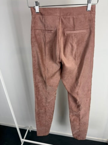 JOSH V - Broek - roze, suède-look, decoratieve knopen