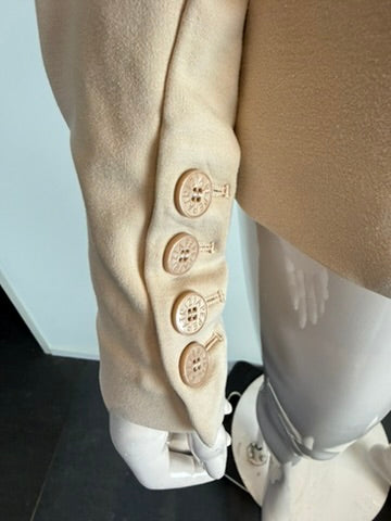 Patrizia Pepe - Blazer - beige, getailleerd, drieknops sluiting - M
