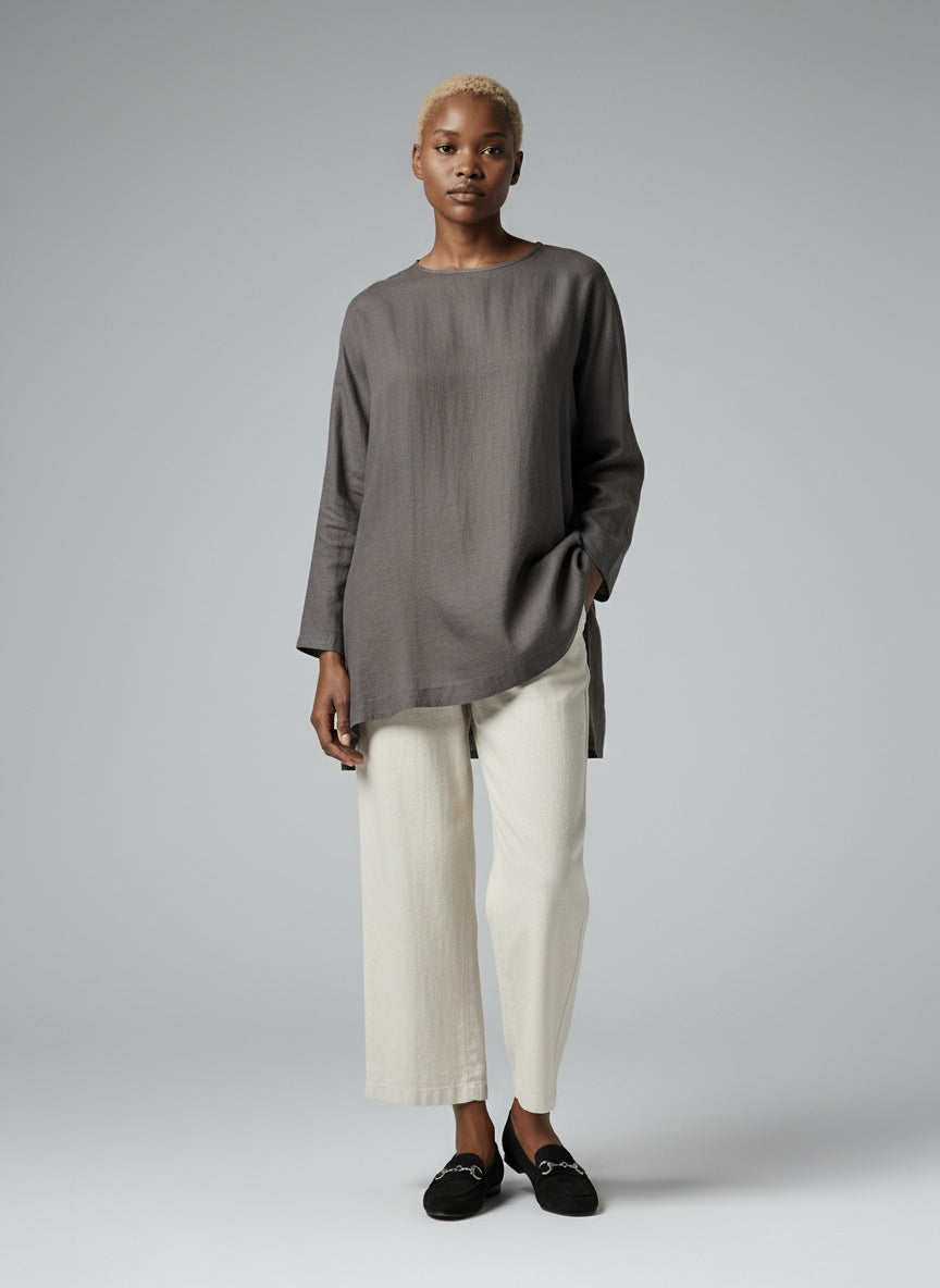Standing front view of the model wearing Graceland Loafers maat Zwart