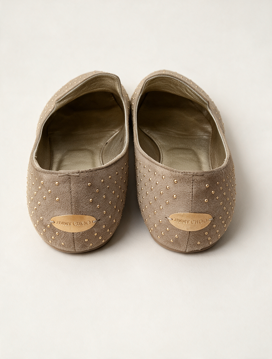 Jimmy Choo - Schoenen - suède, taupe, goudkleurige studs