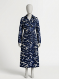 Lange jas met dierenprint in zwart-wit-blauw, klassiek model