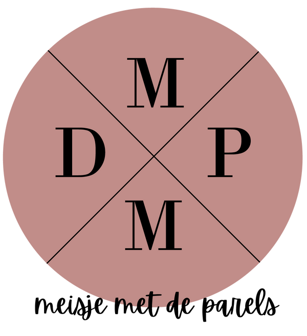 Tweedehands merkkleding voor dames Meisje met de parels
