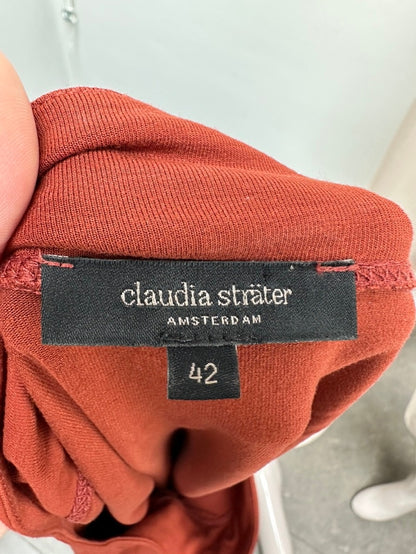Claudia Sträter Top 42 rood