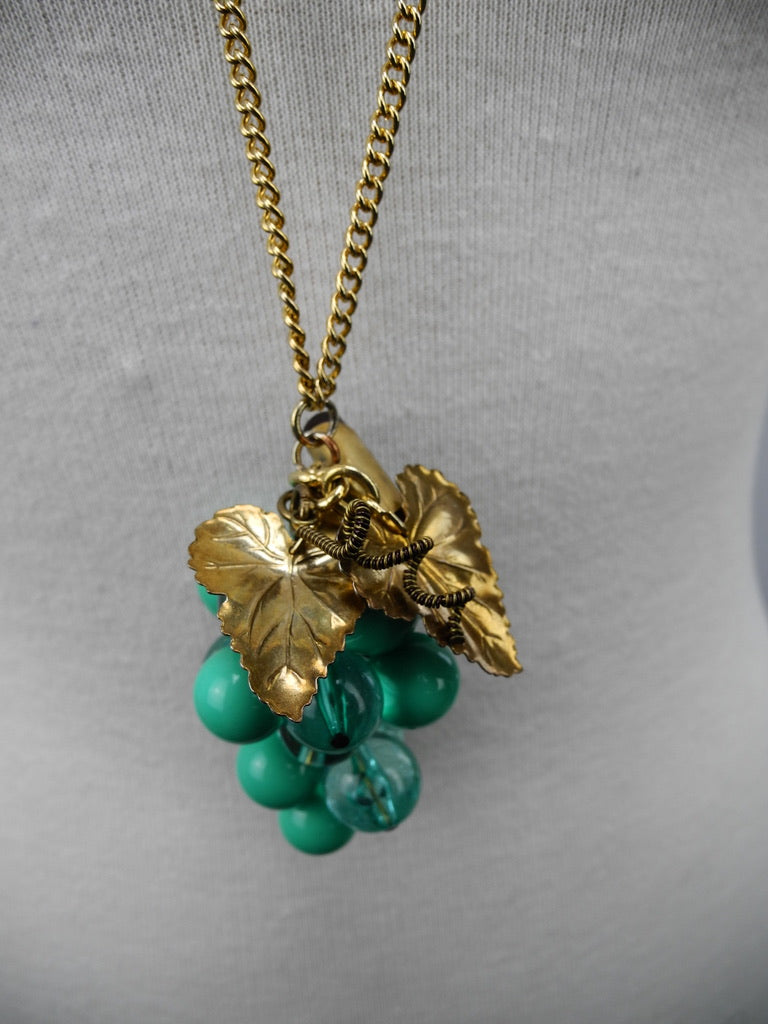 Moschino ketting met druiventros