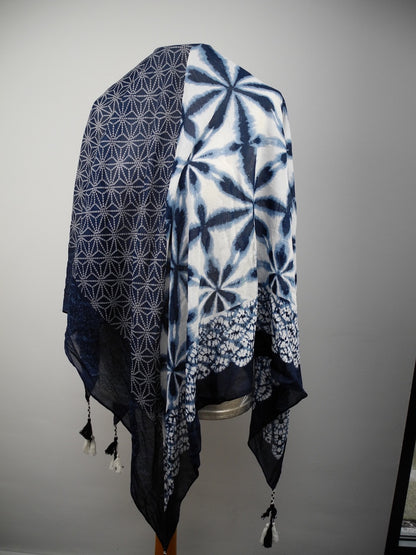 Sjaal in blauw/wit dessin