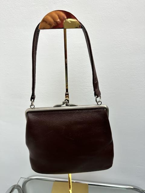 Vintage Delco Model Handtas