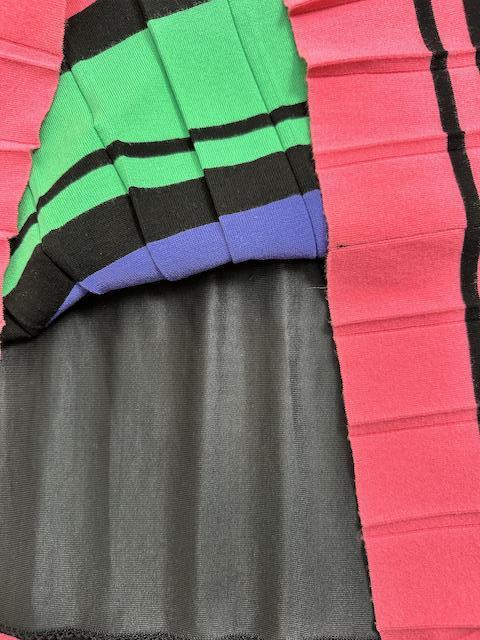 Marc Cain Zwarte Rok met Roze, Groene en Blauwe streep Maat 2